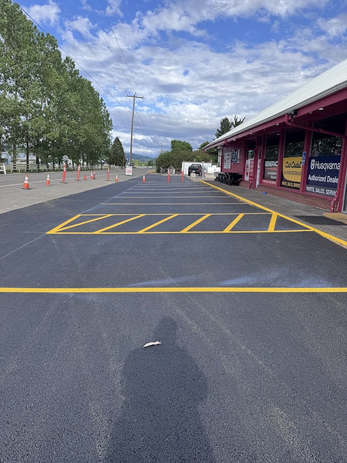 Ag West Supply Rickreall, Oregon asphalt replacement.